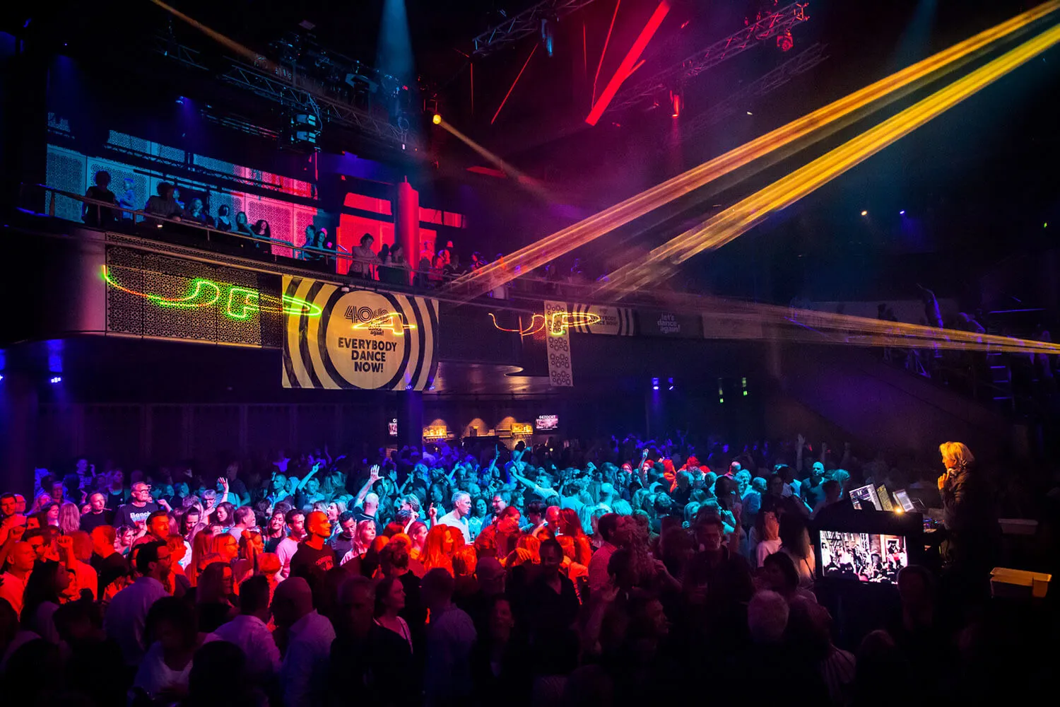 Alex van Oostrom live